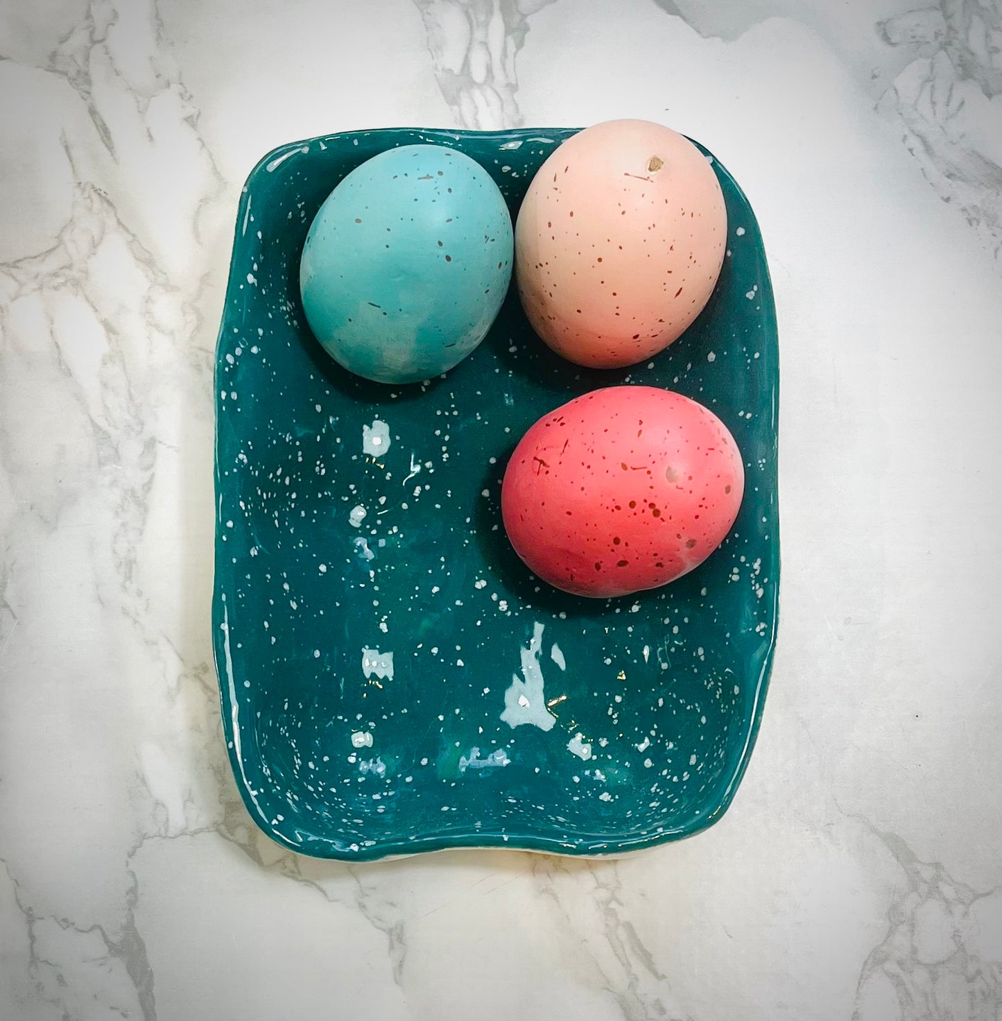Small Egg Holder (Holds 6 Small Eggs)